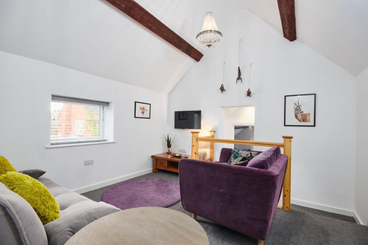 The Wood Loft - Self Check-In, Self-Catering Apartment For East Midlands Airport 凯格沃思 外观 照片