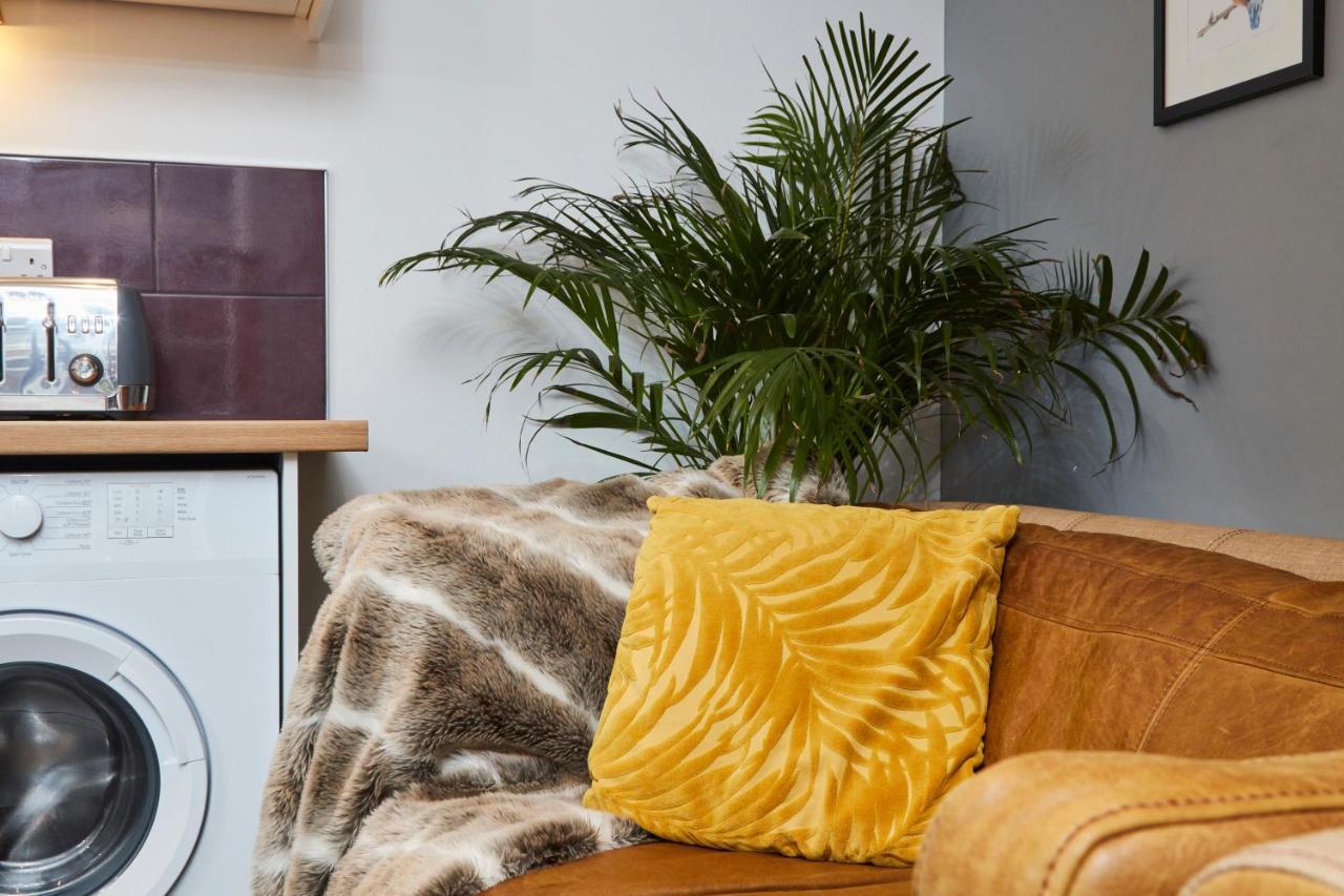 The Wood Loft - Self Check-In, Self-Catering Apartment For East Midlands Airport 凯格沃思 外观 照片